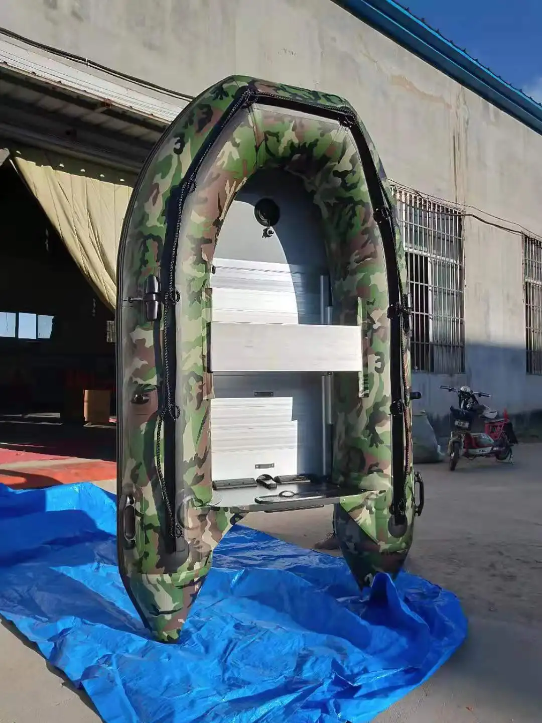 Надувная лодка Youngy Rib Hypalon для рыбалки надувная