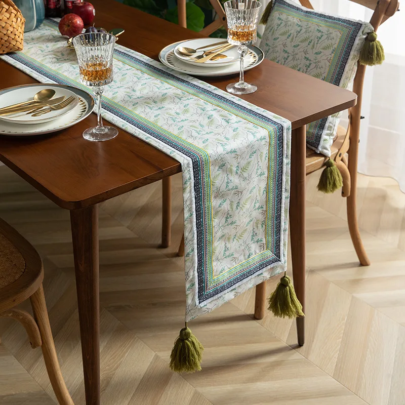 
Wholesale Nordic Table Runners For Wedding Embroidery Floral Table Runner 