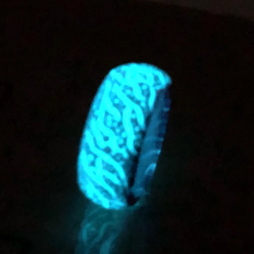 Simple Design Glow In The Dark Purple Resin Ring