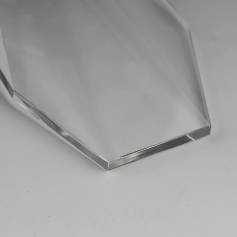 
Crystal trophy for Business awards shell shape sports glass trophy free custom logo 