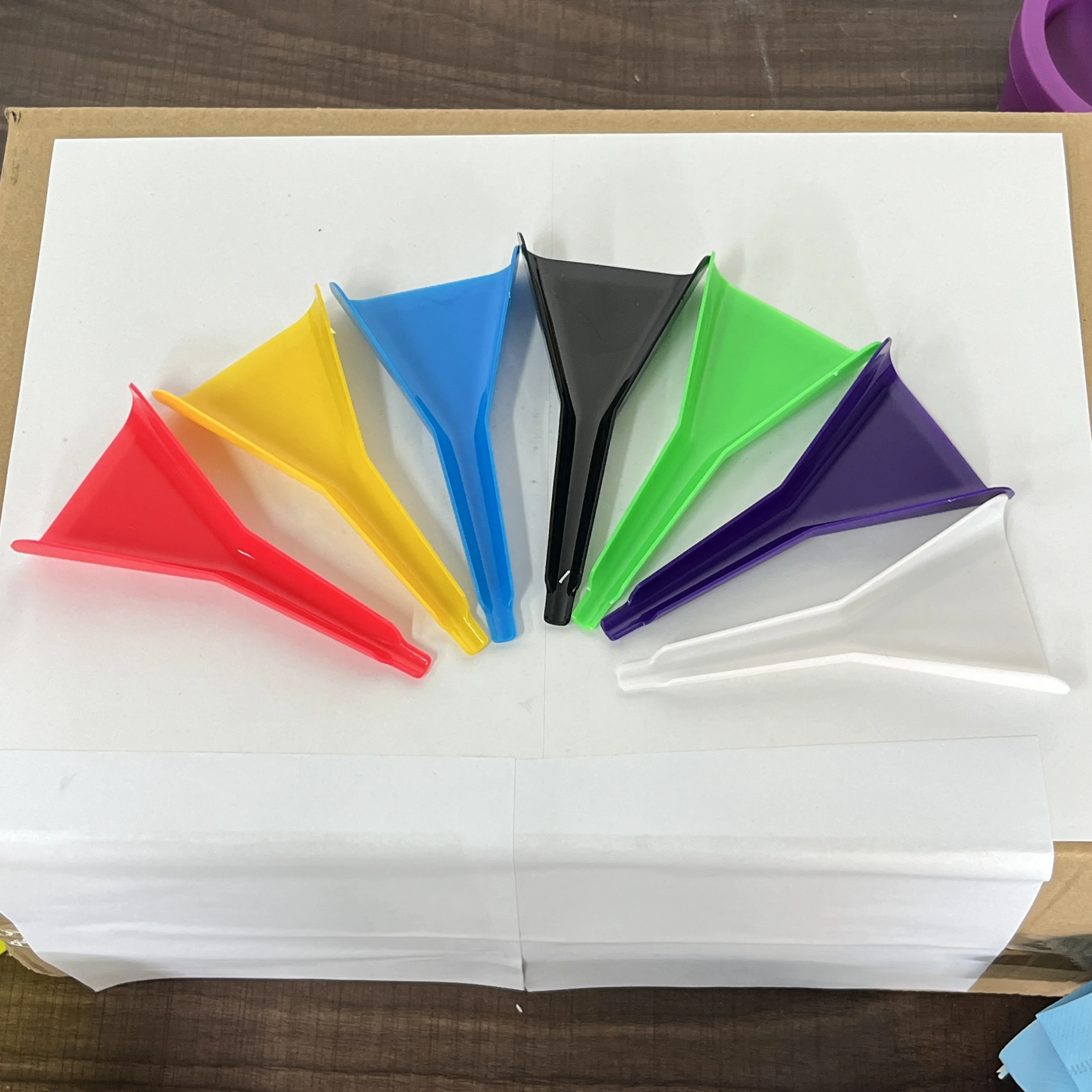 wholesale custom logo portable conical funnel cigarette accessories 110MM colored cigarette filler tobacco shovel loader