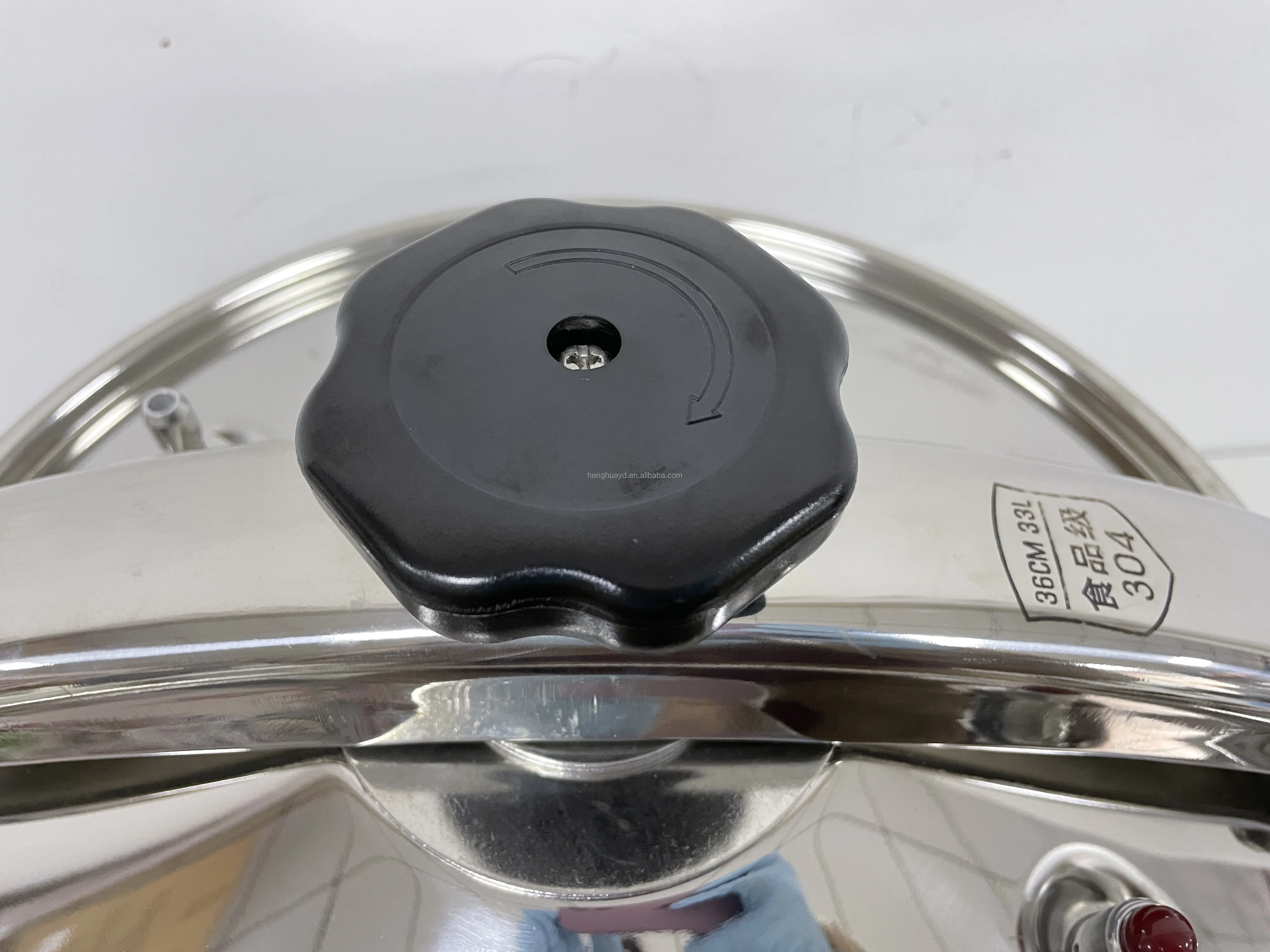 Hot Sale Capacity 33L Big Capacity Pressure Cooker Commercial Explosion-Proof Stainless Steel Pressure Cooker