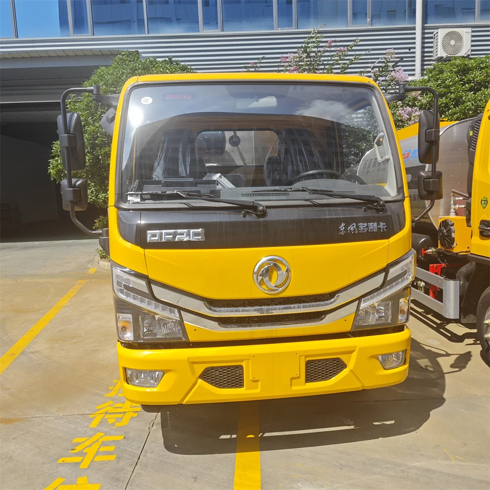 0.8 m3 Factory Automation Emulsion Spray Coating Machine Bitumen Asphalt Sprayer