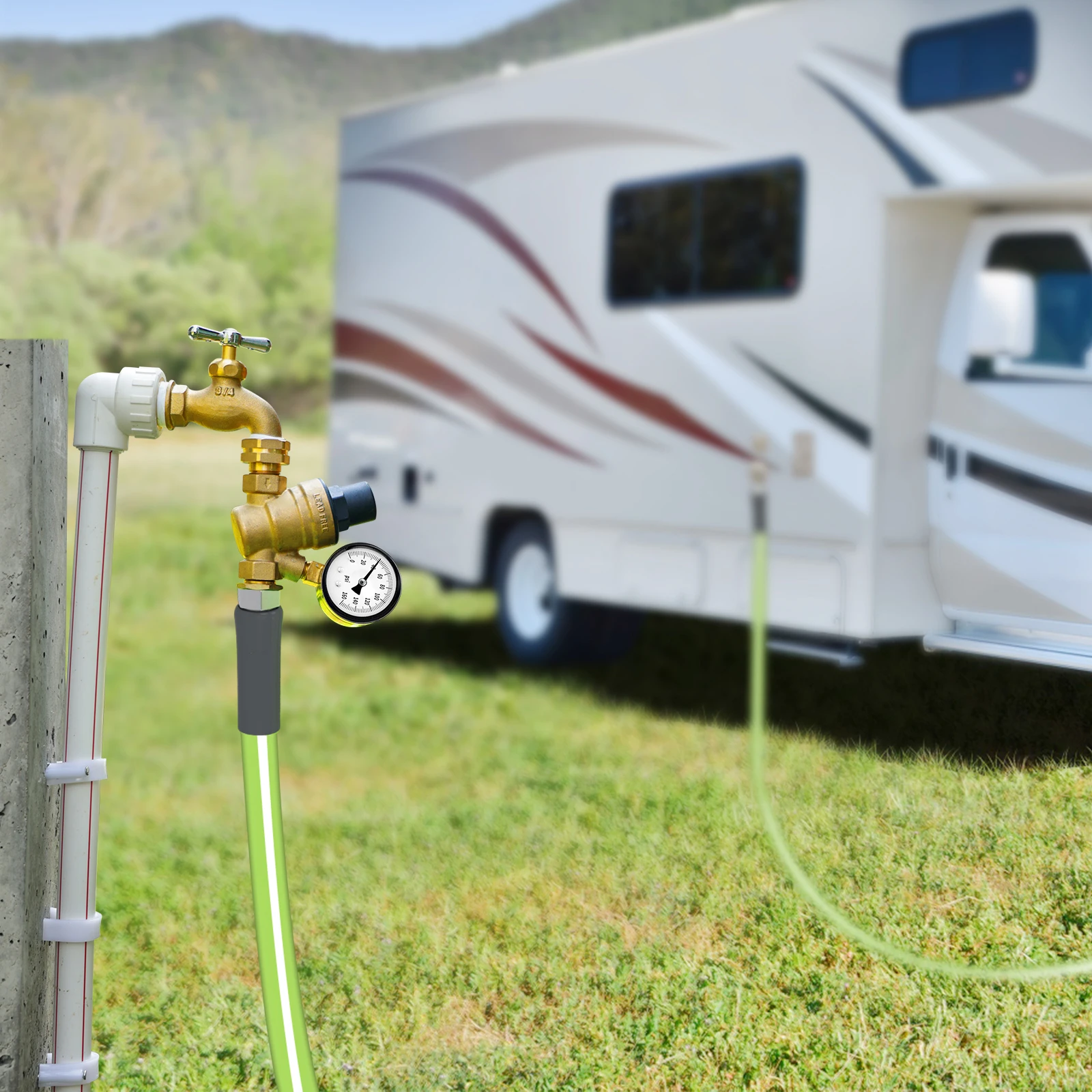 RV Water Pressure Regulator with Gauge,Brass Lead-Free Adjustable Water Pressure Regulator for Camper Caravan Trailer