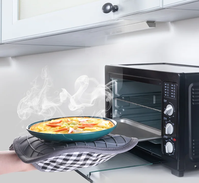 Silicone Oven Mitts and Pot Holders Set 500 Heat Resistant Oven Gloves Flexible Kitchen Cooking Baking Grilling Microwave oven