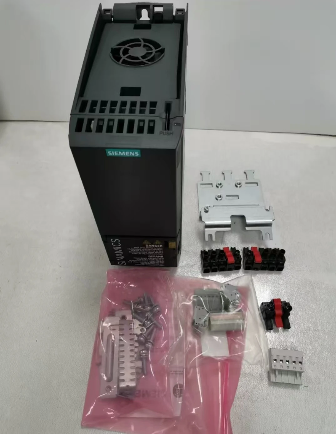 6sl3210-1ke21-7ub1 Siemens инверторный модуль питания 7 5 кВт 6SL3210-1KE21-7UB1