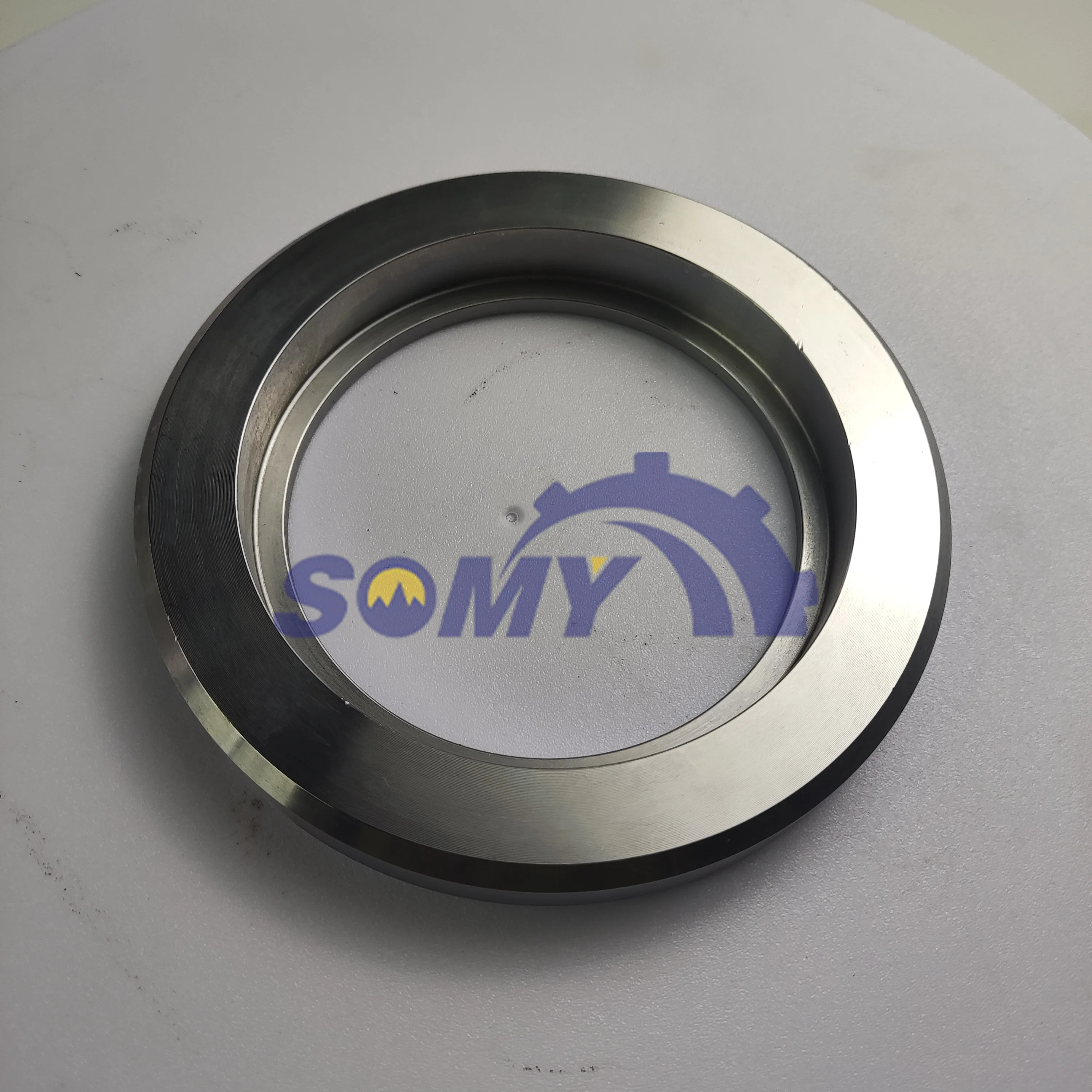 Certified CAT 1Z-9338 Carrier Roller Adapter for Retail Manufacturing Plant New Rubber Track for Machinery Repair Shops