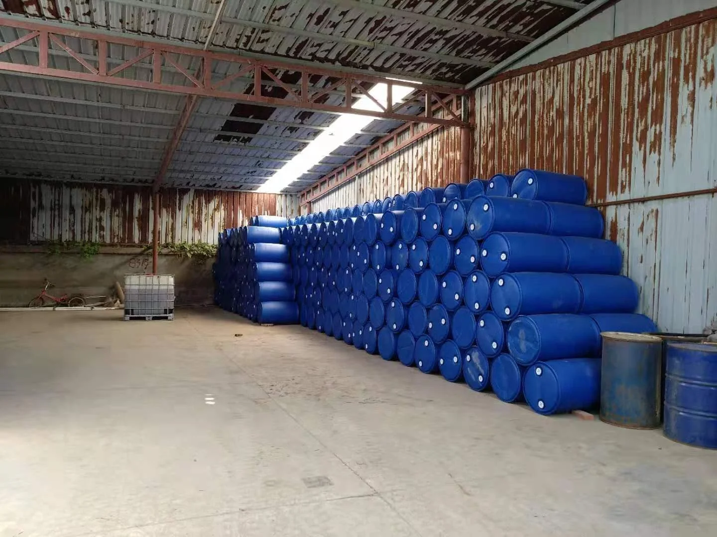 
Hot sale high quality white oil / paraffin oil / mineral oil 