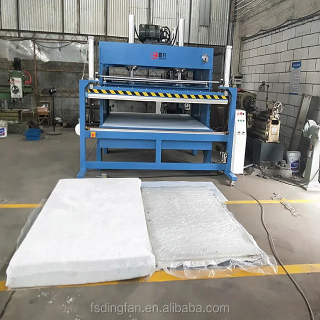 2022 Popular Semi-Automatic Mattress Packing Compression Wrapping Machine For Sale