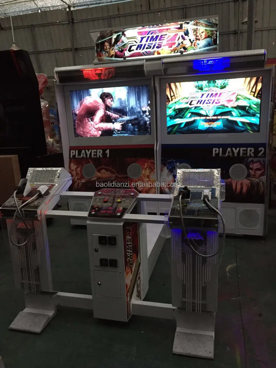 Игровая консоль с 4 поколениями