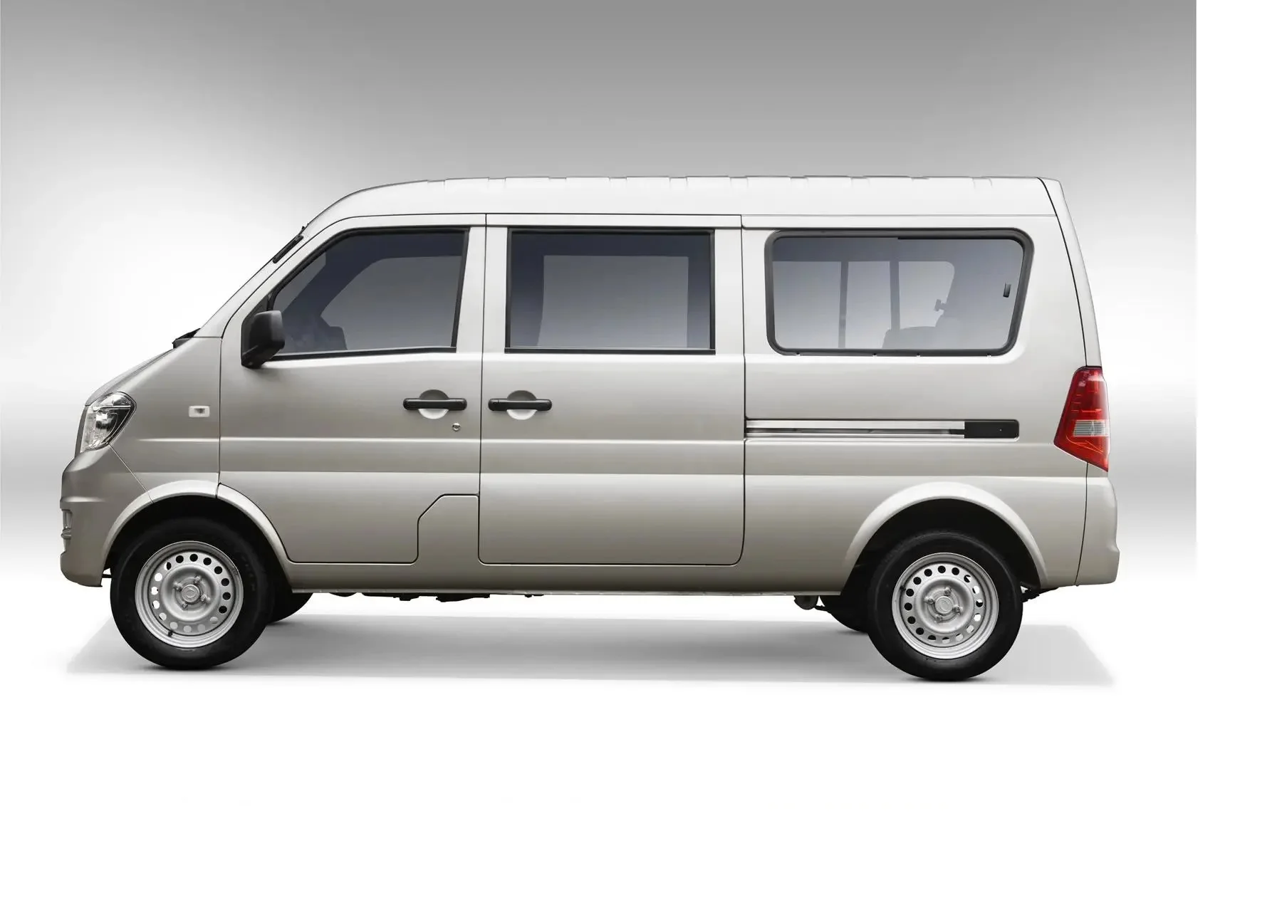 RHD Gasoline Mini Van with 7-11 Seats for Sale