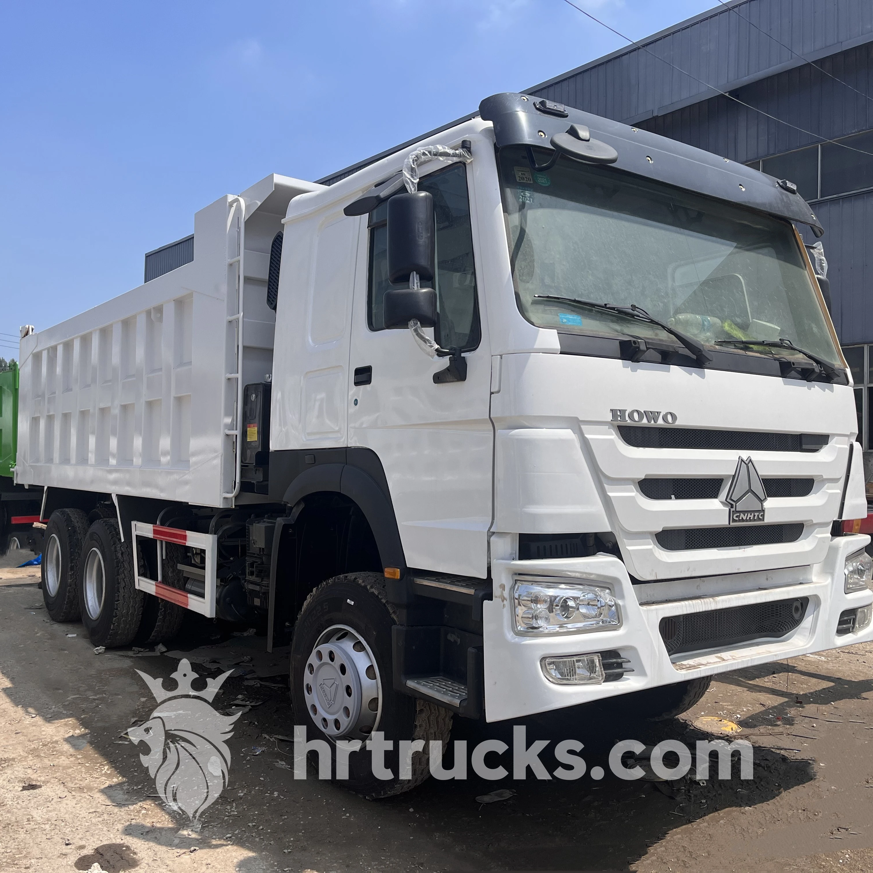 Blue 6*4 Howo Dump Truck 8 Tons Stock Capacity Diesel Manual Transmission Left Hand Drive Reduced Price Sale!