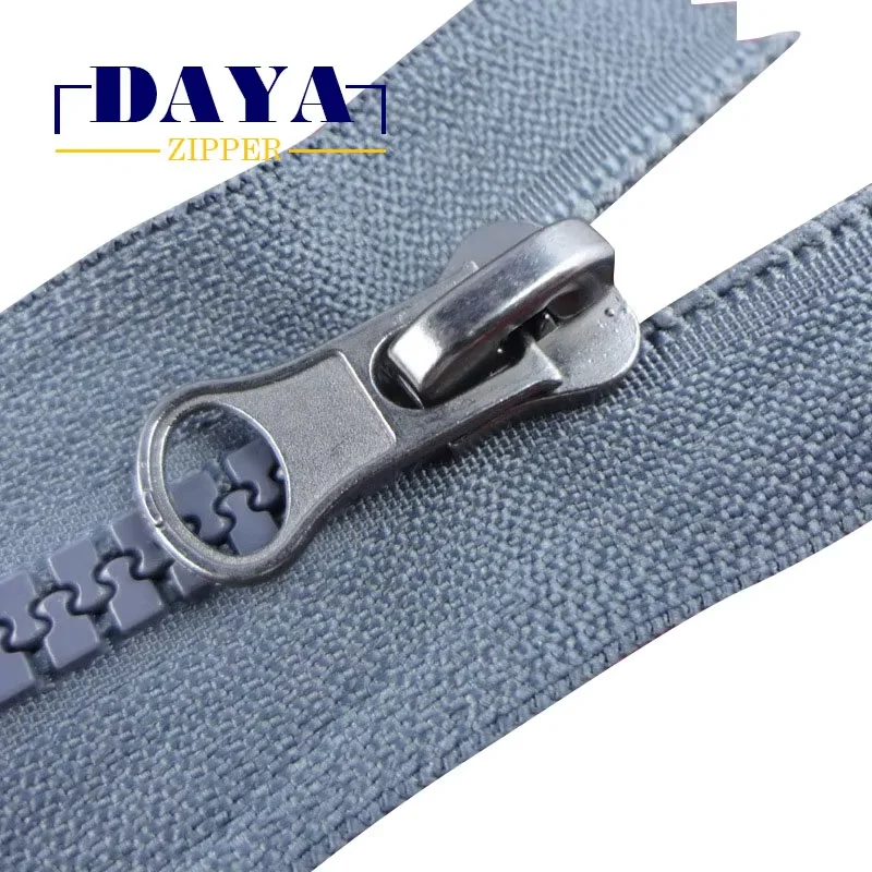 No.5 eco-friendly needle detector passed 100% new material OEM length  plastic abs zipper