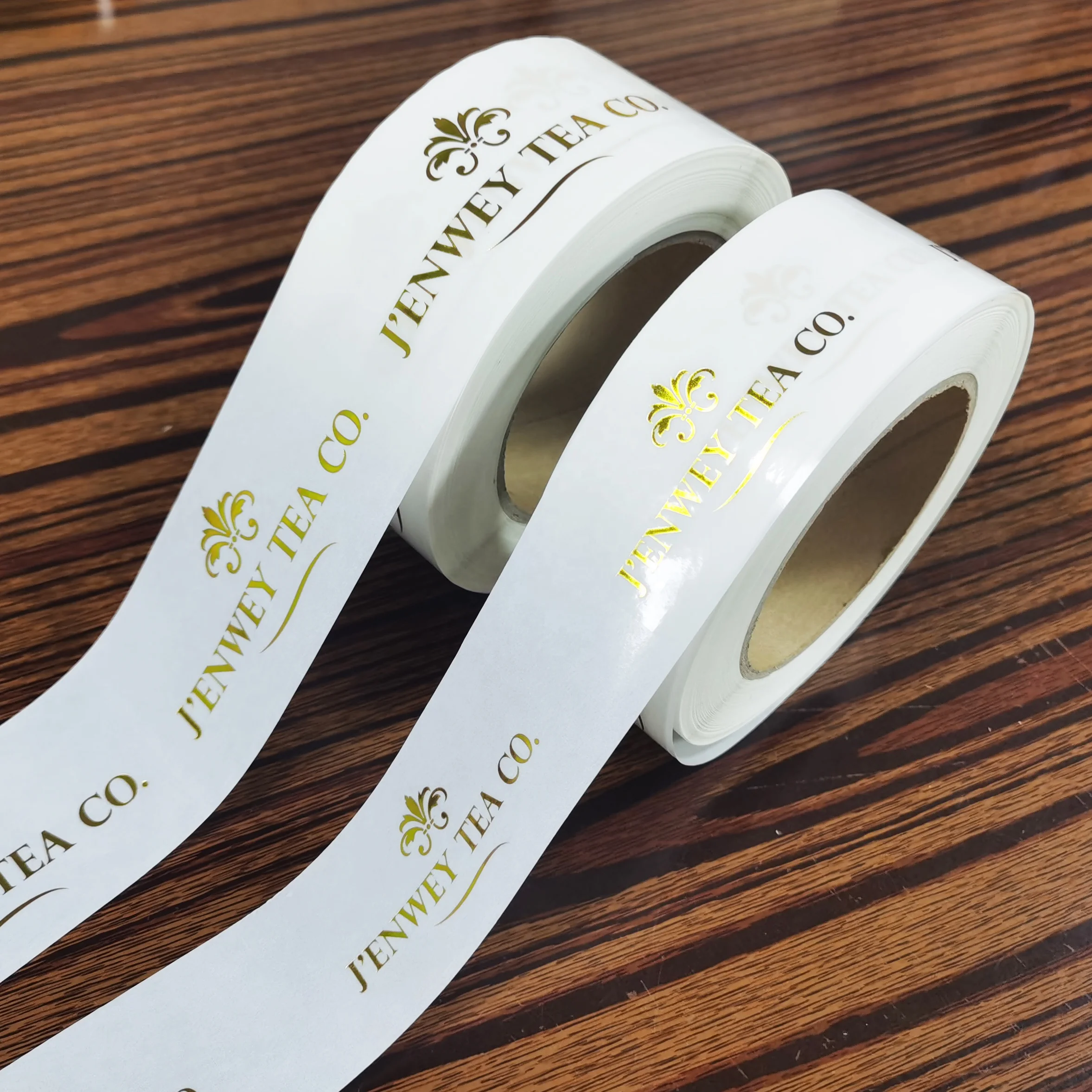 Печать на заказ Die Cut Водонепроницаемый виниловый клей рекламные наклейки