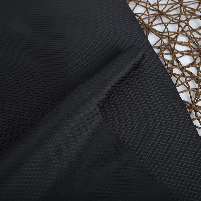 RPET Glossy Rhombic Shaped Grid 210d PU Coating Waterproof Polyester Oxford Fabric