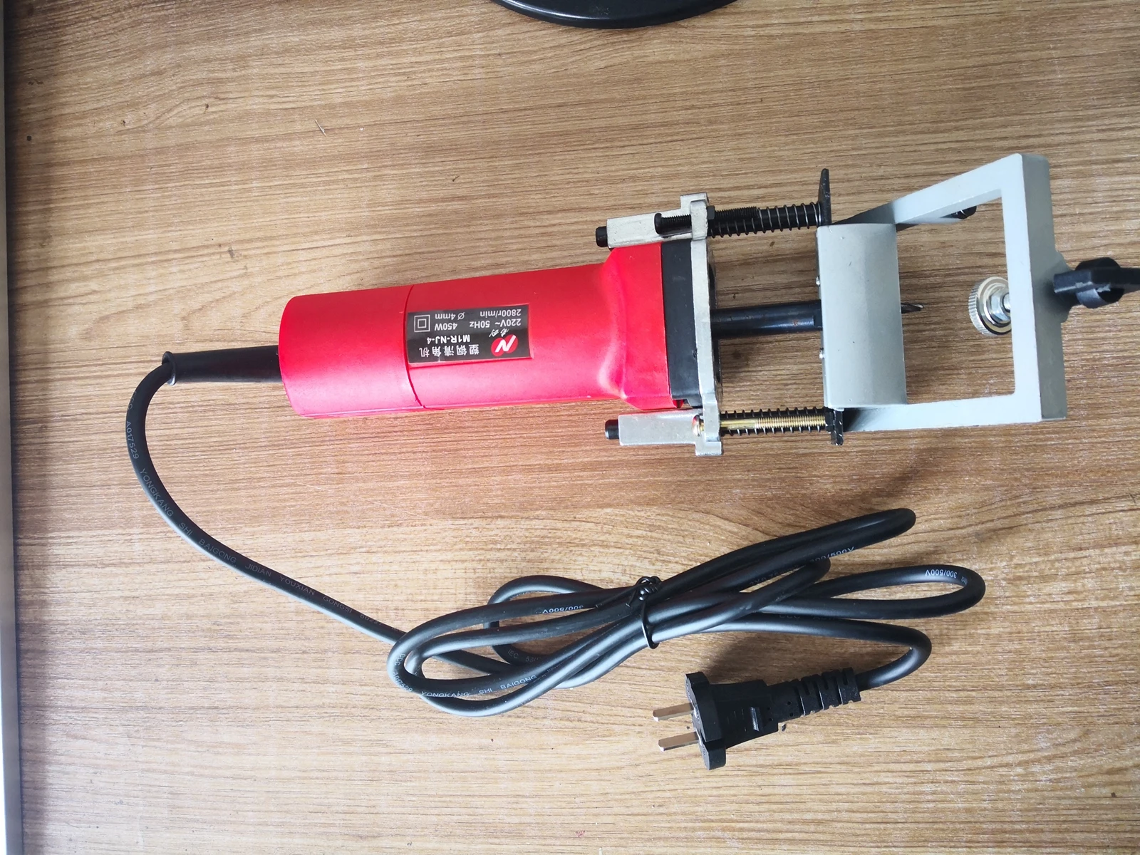 Portable electric pvc window water slot milling machine for plastic door