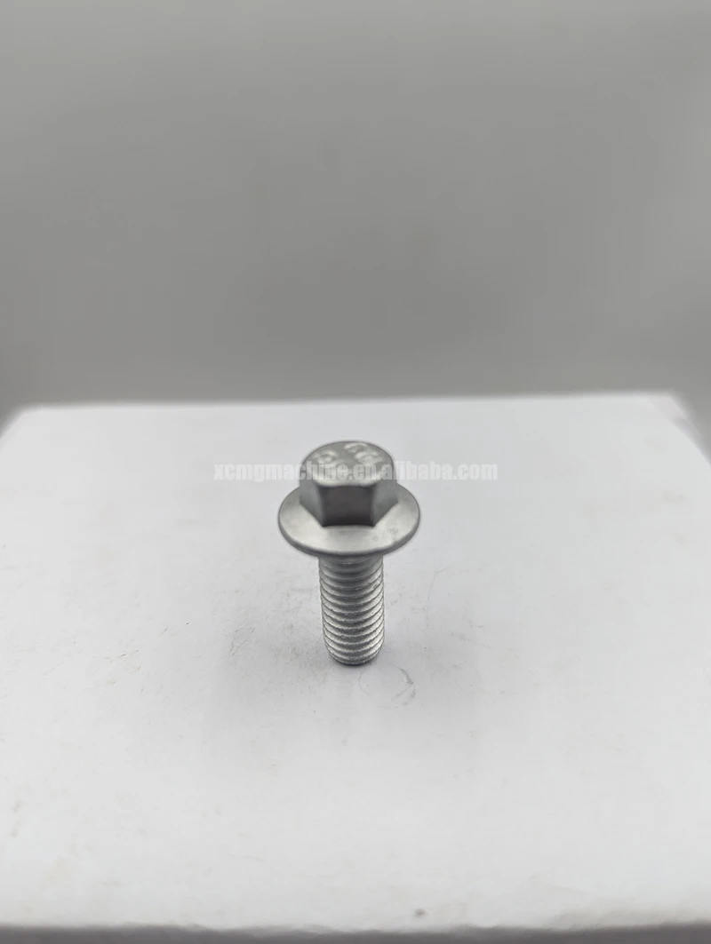 805140907 Болтов M8 * 20 для колесного погрузчика xcmg LW500FN/ZL50GN/ZL30G