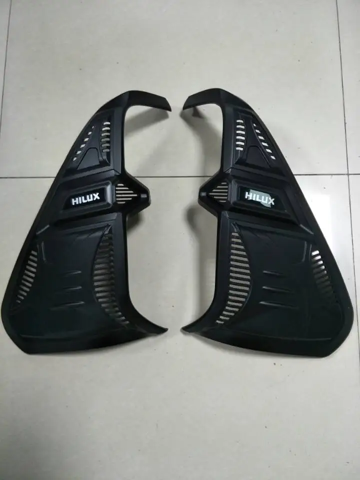 Hot Sale Black Tail Light Cover half Used For 2023 Toyota HIlux Revo