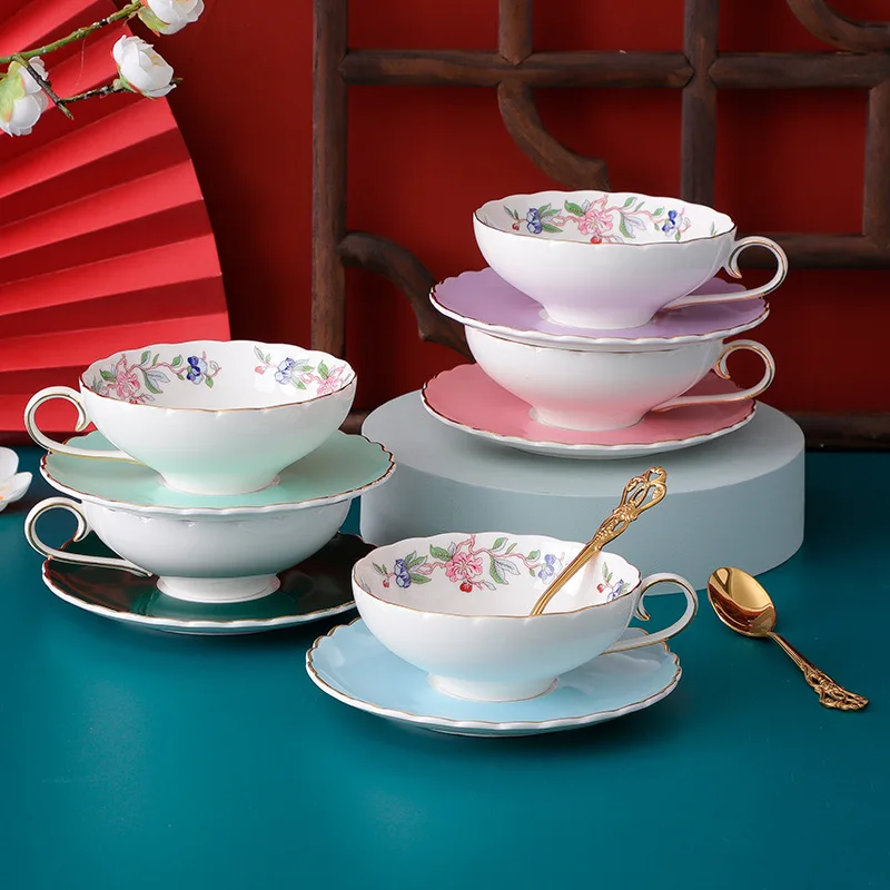 European entry gold lace coffee cup restaurant afternoon tea cup household tea set bone china coffee cup and saucer set