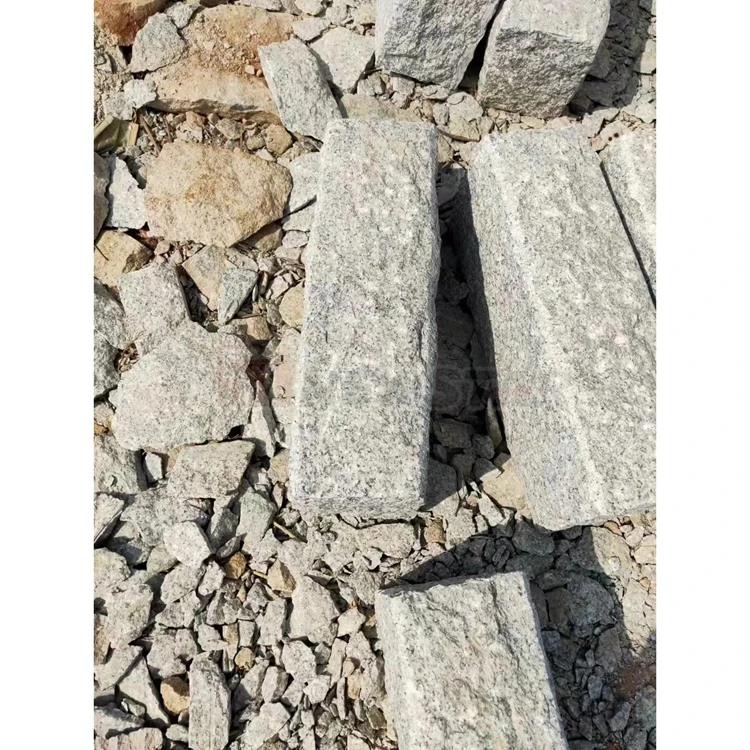 Newstar Light Grey Granite Road Paving KerbStone Tile Curb Stone For Landscaping Or Public Area Or Government Project