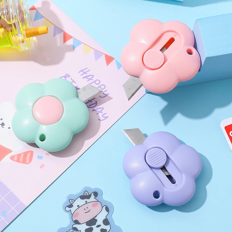 OULE Hot Sale School Office Portable Mini Cute Flower Shape Pink Utility Knife