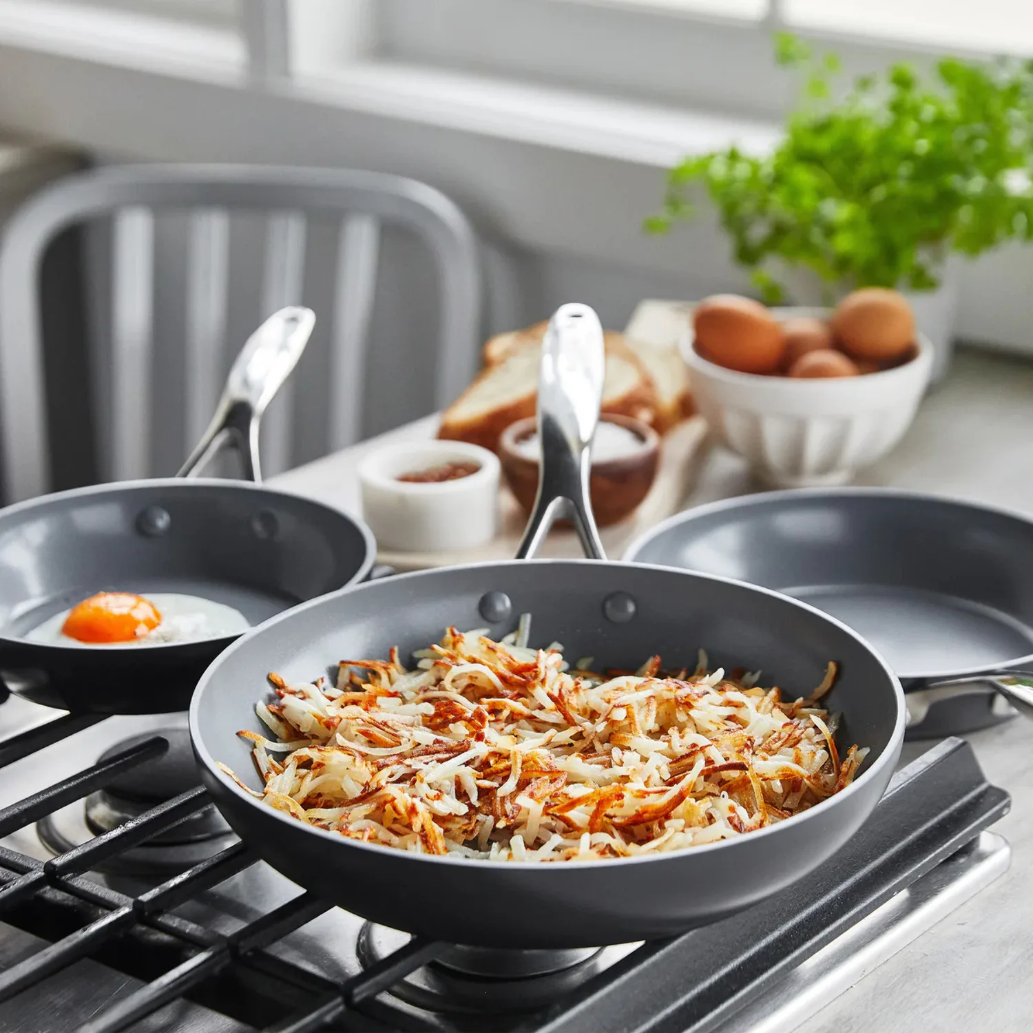 Customize 11 Piece Hot Selling Non-Stick Ceramic Coating Cookware Set Aluminum Kitchenware with Glass Lid
