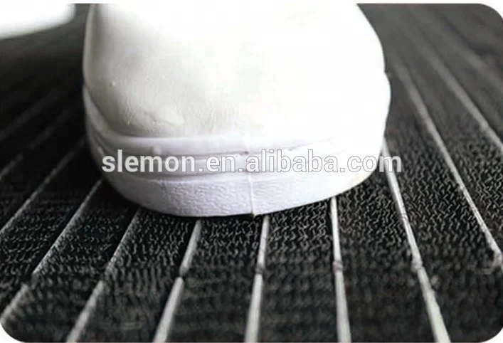 Factory Wet cleaning sanitizing shoe sole cleaner stainless steel food class with belt brush suit for kinds of shoes