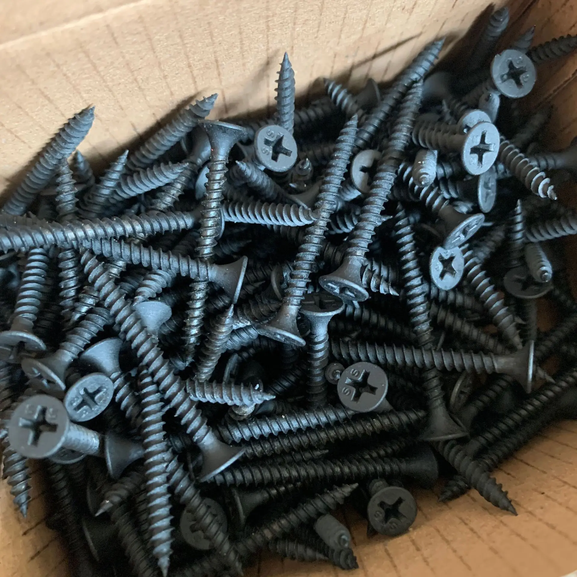 Hardened C1002 Bugle Head 3.5*25 Black Phosphating Drywall Screw