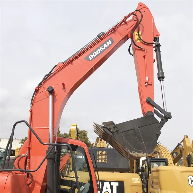Made in Korea  earth-moving machinery 14 ton used doosan dx 140 dx140 dx140-9 excavator for sale