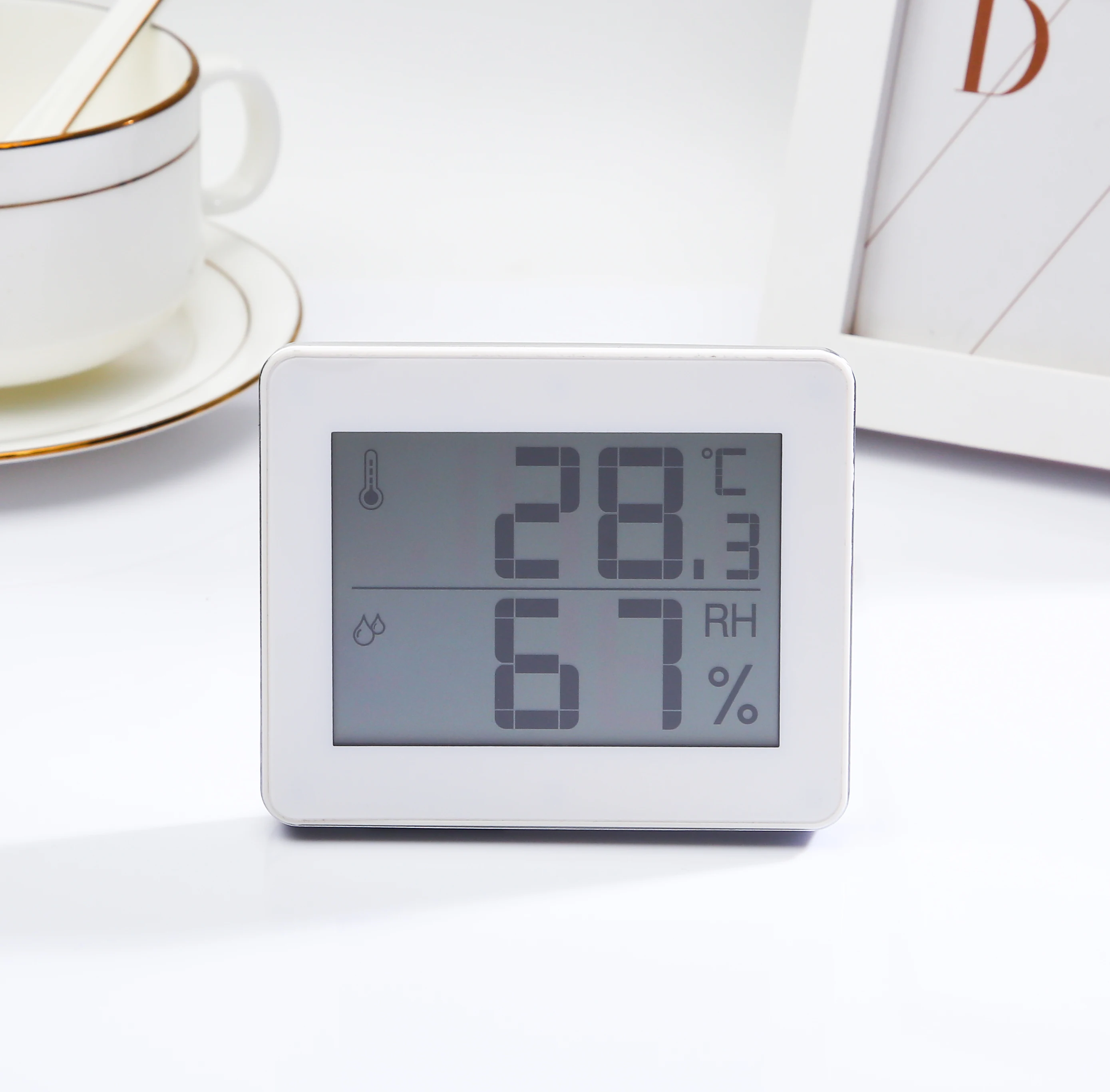 Цифровой гигрометр с температурой