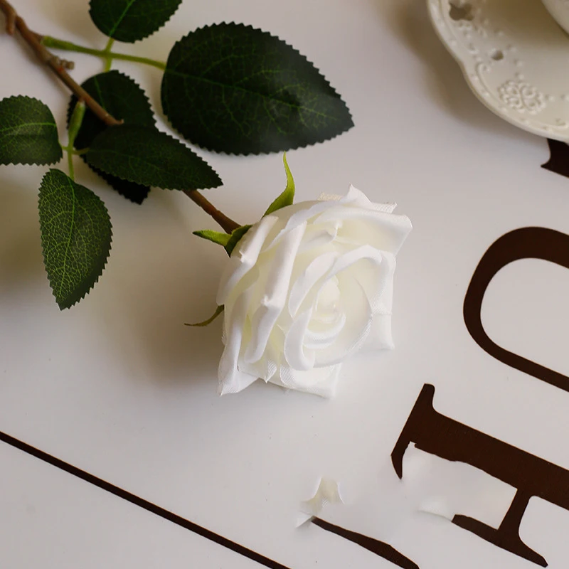 Factory wholesale High Quality wedding party decoration Floral arrangement Artificial Flower rose