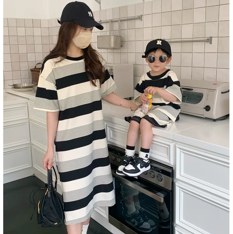 Parent-child outfit family pack boys and girls fashion style striped suit