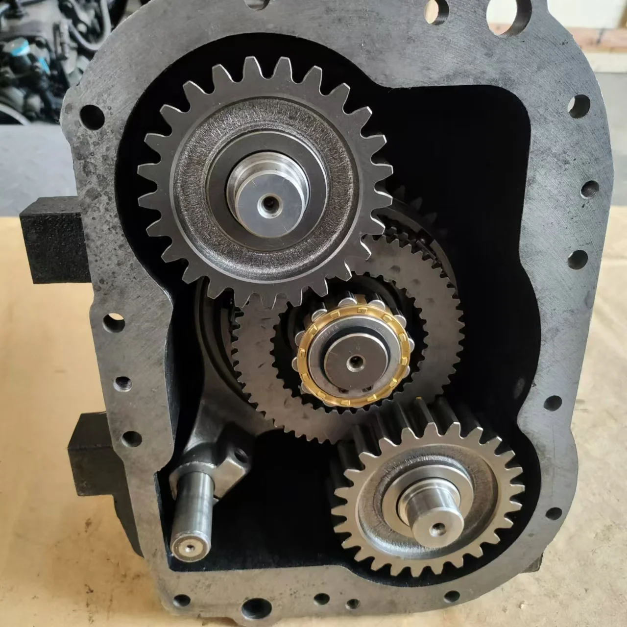 Factory Direct Selling Auxiliary Box Double Cone All Steel Synchronizer JS125T-1707140G For FAST 8 Speed Manual Gearbox