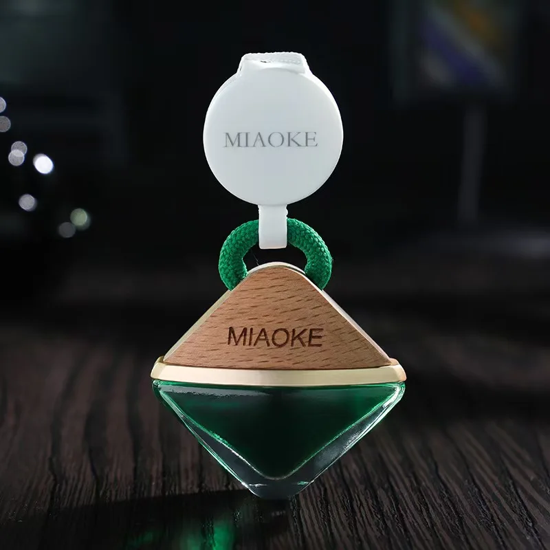 6ml  8ml  10ml Wooden Cap Car Air Purifier Stylish Hanging Perfume Diffuser Bottle for Car Air Freshening and Aromatherapy
