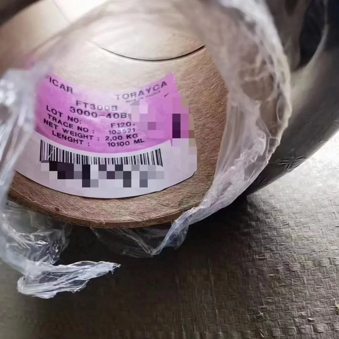 Hot Sale Carton Fiber Tow Yarn Carbon Fiber Roving for Car Parts
