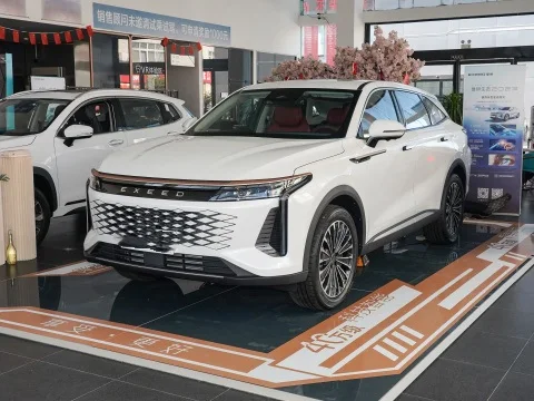 China Brand New Petrol  Car EXCEED  RX   192kw 400NM  261hp 7DCT