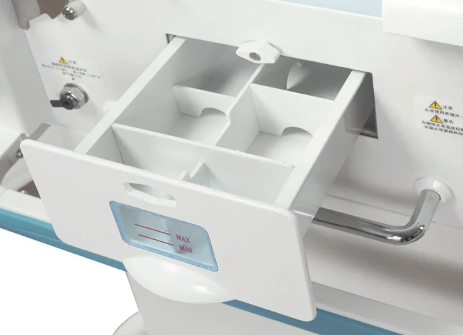 Hospital Infant Incubator Medical Equipment Infant Radiant Warmer With Phototherapy