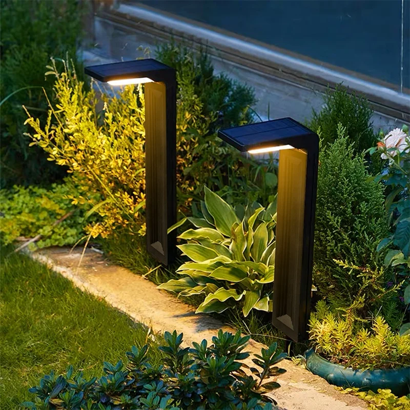 2023 Modern Outdoor Led Solar Bollard Light Courtyard Decoration Ip65 Waterproof Path Landscape Garden Solar Lawn Light