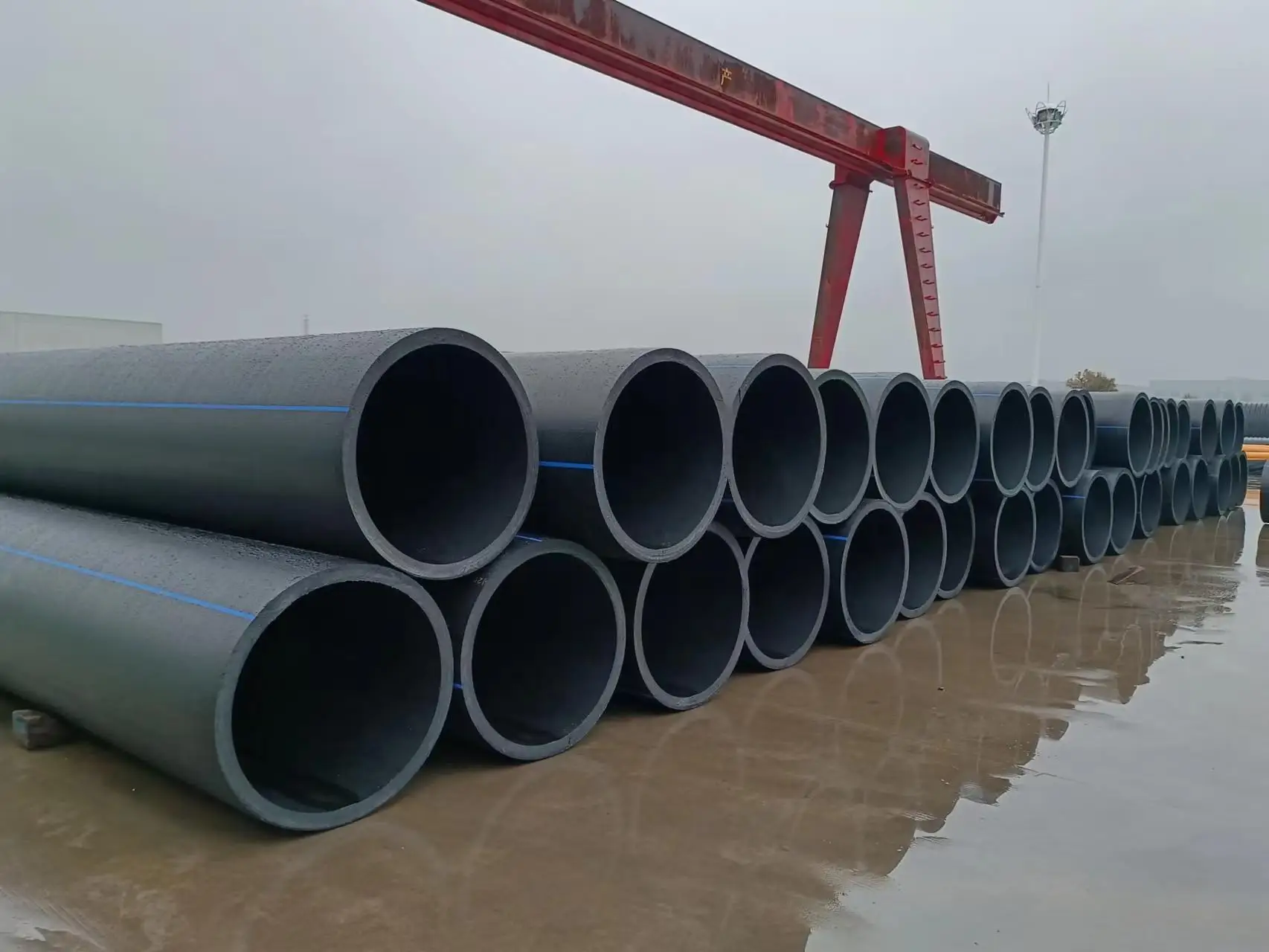 Трубы из полиэтилена Hdpe Бензиновые 100 м 200 и 300 рулонные трубы для водоснабжения