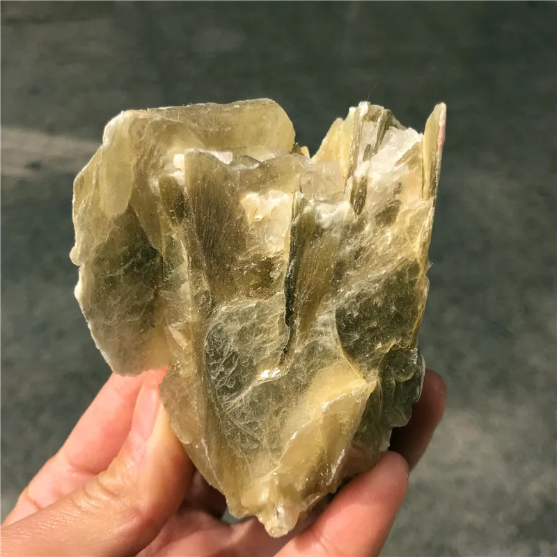 Wholesale Raw Mineral Crystal Stone Yellow Mica Rough