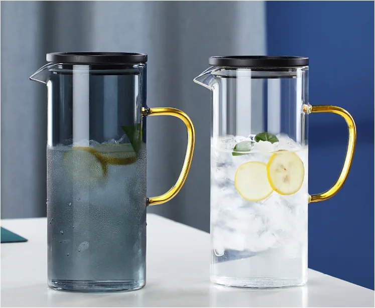 wholesale 1500ml Iced Tea Lemonade Beverage Colored Borosilicate Glass Pitcher Drinking Water Jug Set with Lids mug Handle
