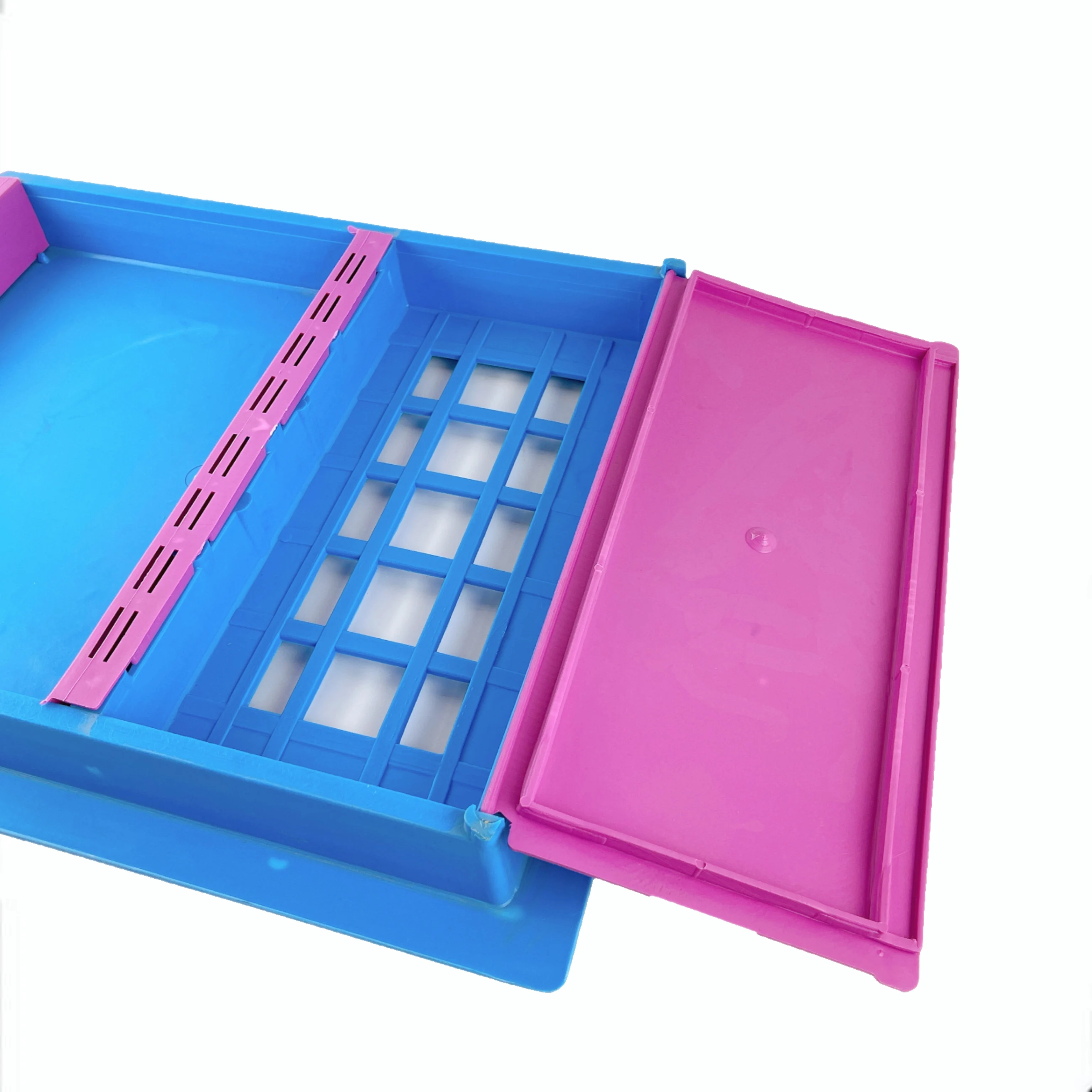 Apiculture Beekeeping Tool Plastic Bee Feeder for Water Sugar Beehive Cover Type Queen Rearing Box Bee Feeder