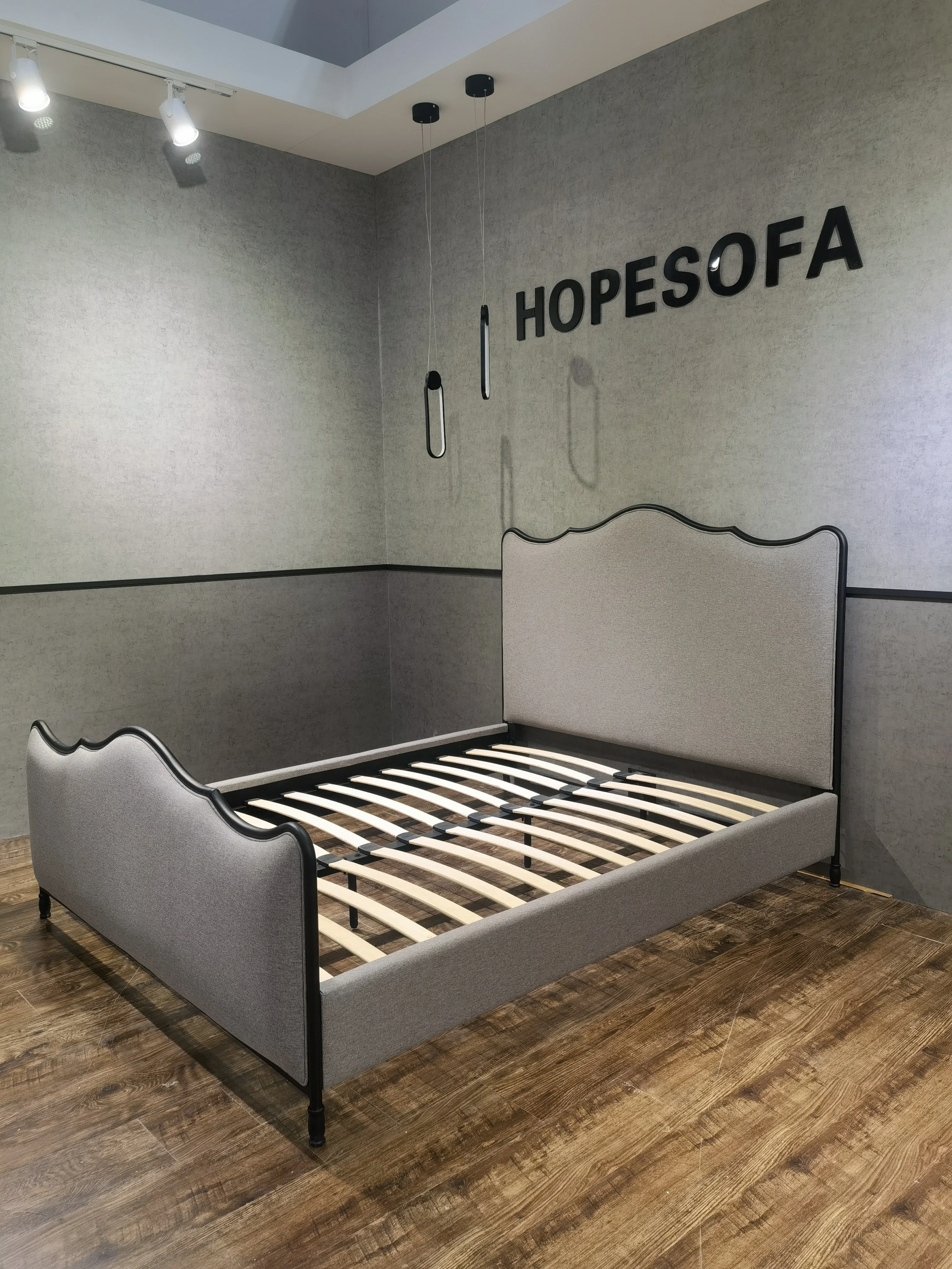 Leather Upholstered Modern Design King Size Bed