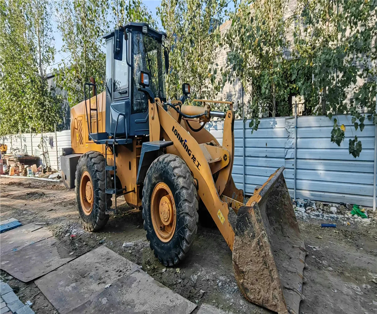 Year 2017 Lonking LG833N 3 tons wheel loader made in China used condition LG833B CLG856 payloader
