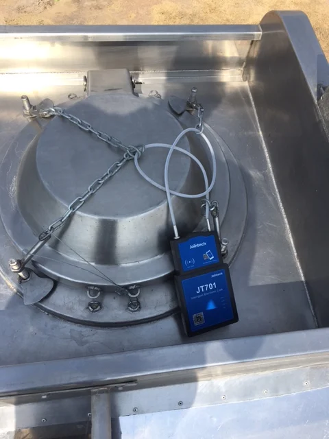 Asset Tracking Jointech JT701D Security GPS Smart Padlock Container Truck Electronic Seal GPS Tracker Wireless Cargo