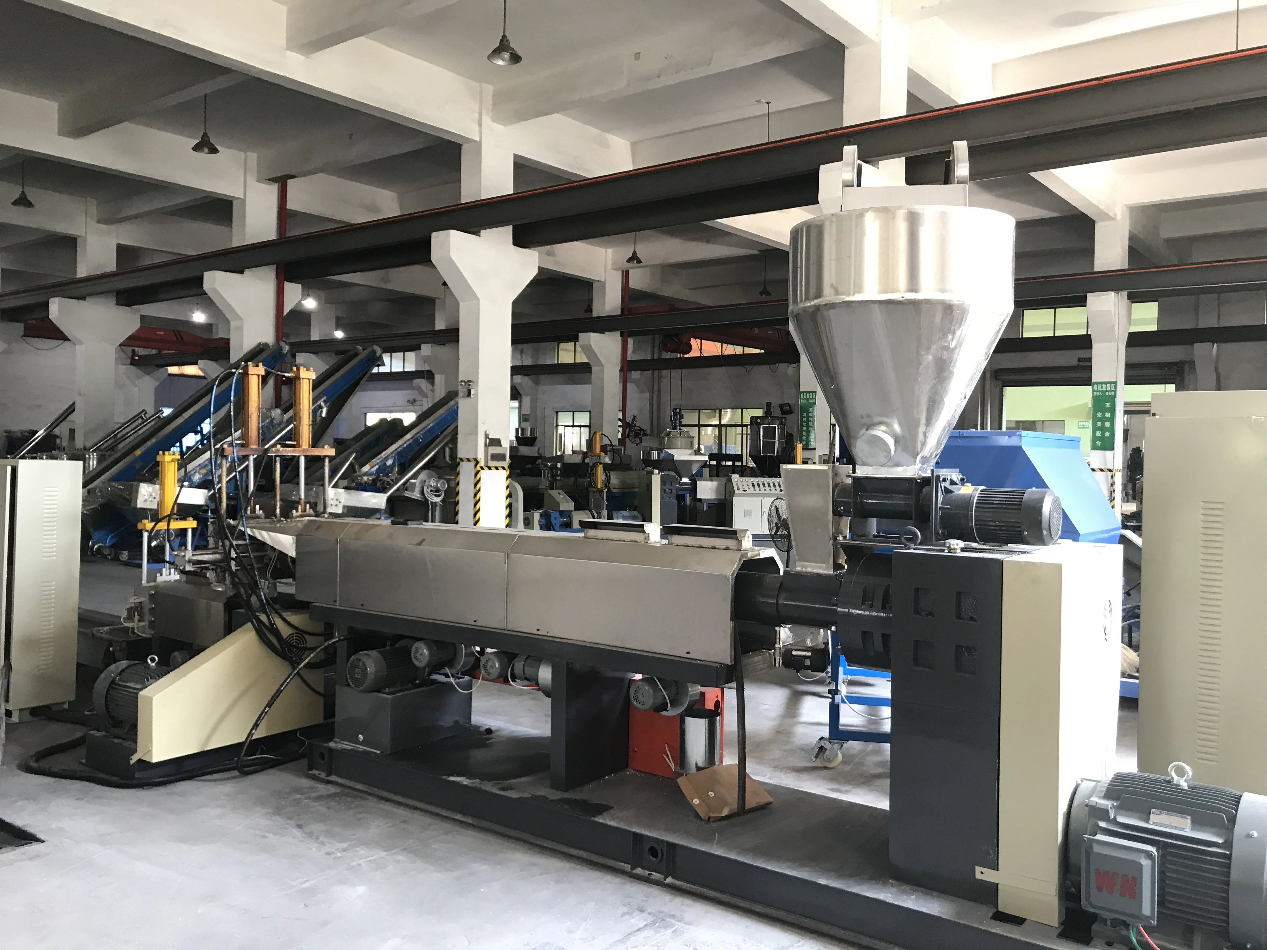 Polystar plastic recycling machine