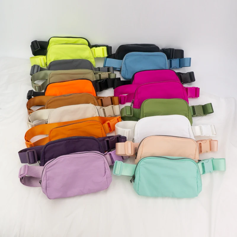 Wholesale Custom Crossbody Bag Women Fanny Bag Waterproof  Belt Pack Nylon Outdoor Sports Waist Purse For Men