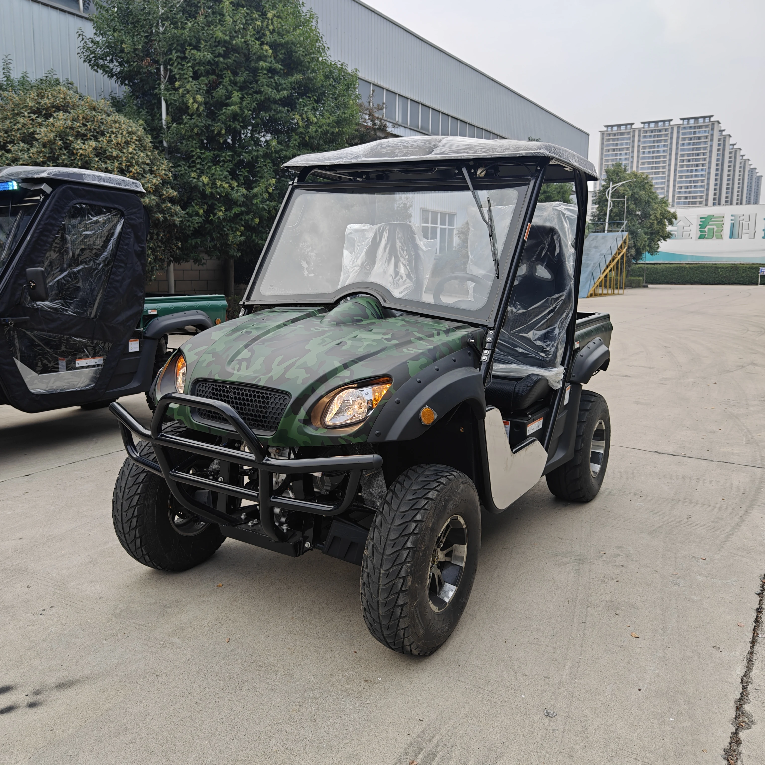 Новый дизайн высокое качество электрический запуск Utv 4x4 1000cc Электрический для продажи с сертификатами Epa Ce