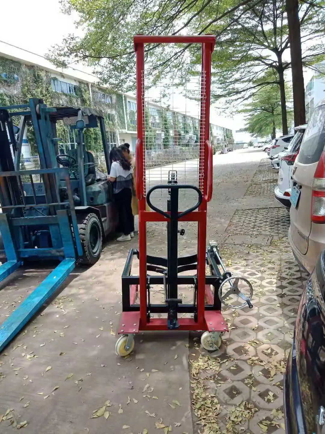 good price 350kg drum stacker operated drum lifters handling equipment