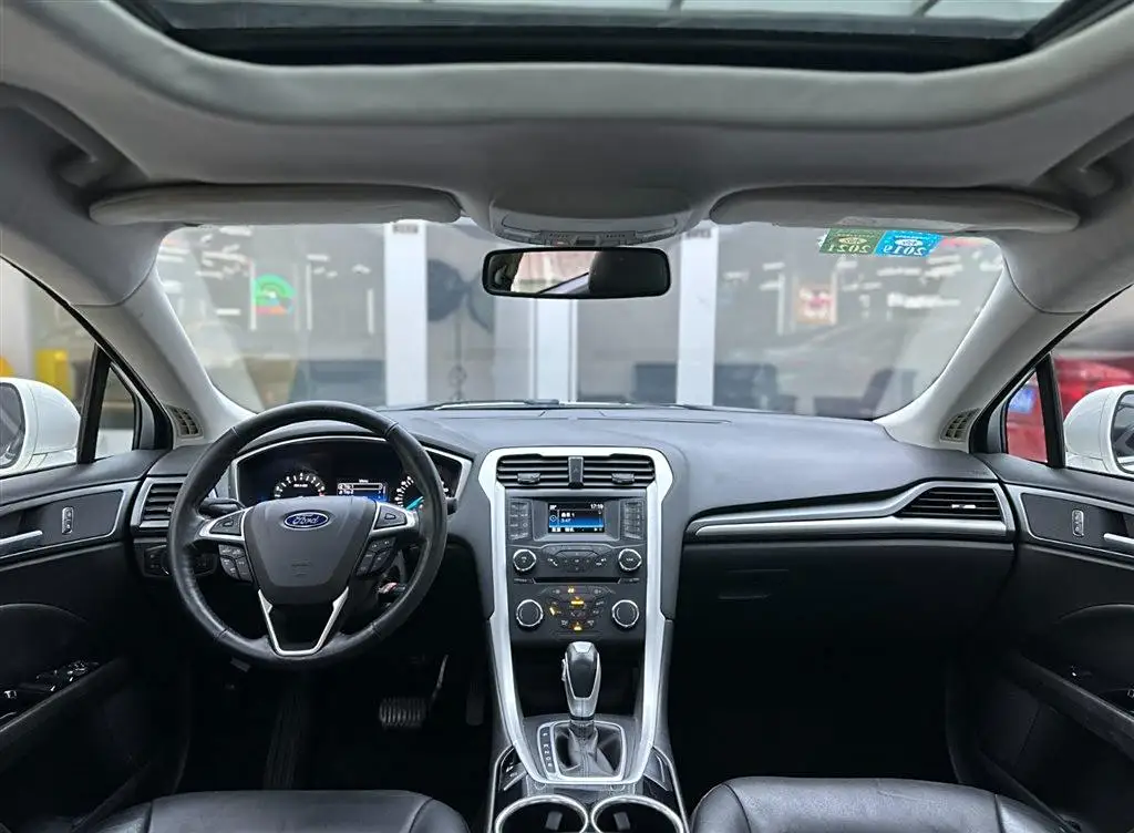Оптовая продажа 2013 Ford Mondeo1.5L GTDi180 подержанные автомобили ford ranger wildtrak